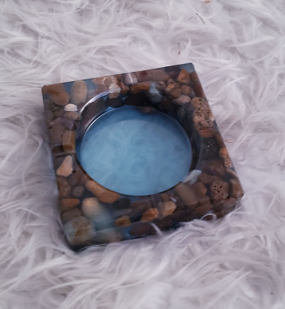 Thumbnail: Glow Rock Ashtrays
