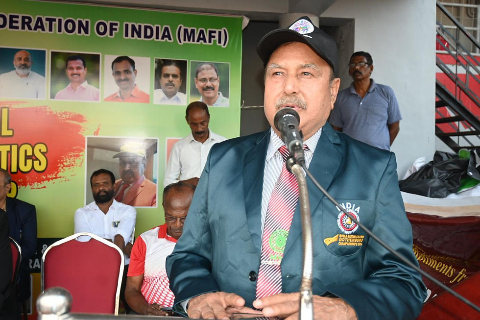 running-guy-speaking