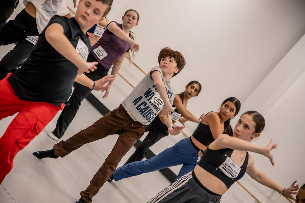 BURLINGTON - SENIOR ROOM (DAY 1 ONLY)