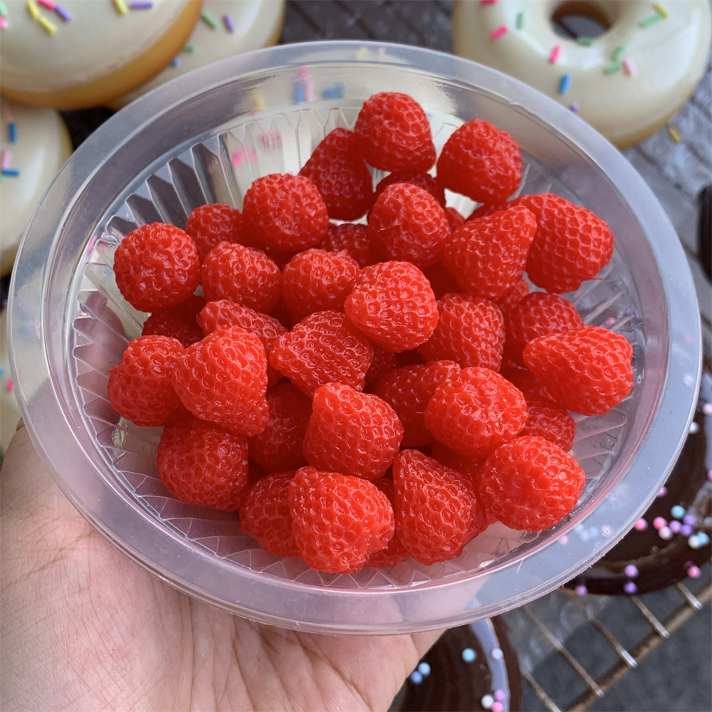 Super Discounts 0.7 inch 20pcs Simulation Strawberry Mini Set Red Whole DIY Prop Slime Accessories Cake Decoration Toys Plastic Food Model Candy