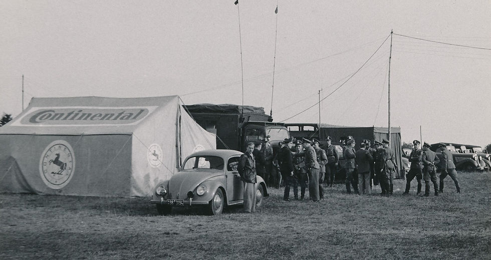 Fahrerlager 1953.jpg