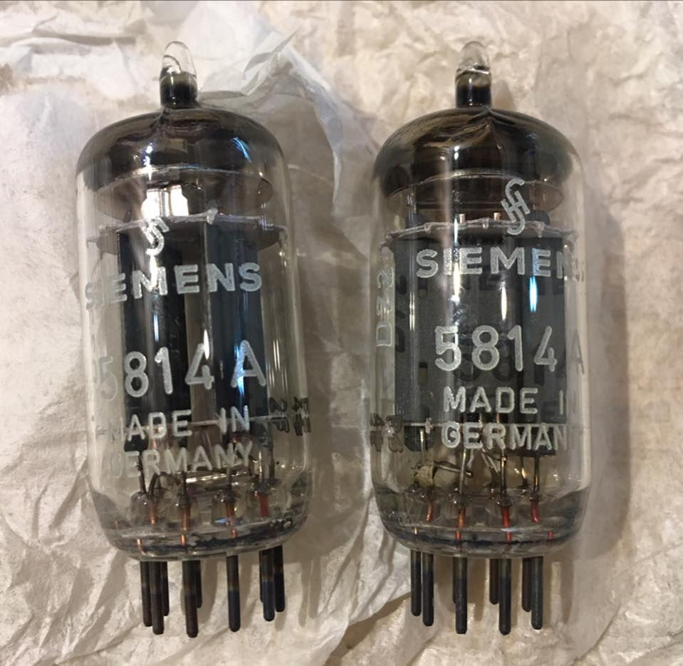 縮圖：Siemens 5814A (12AU7) in Metal Can filmbox (Matched Pair)