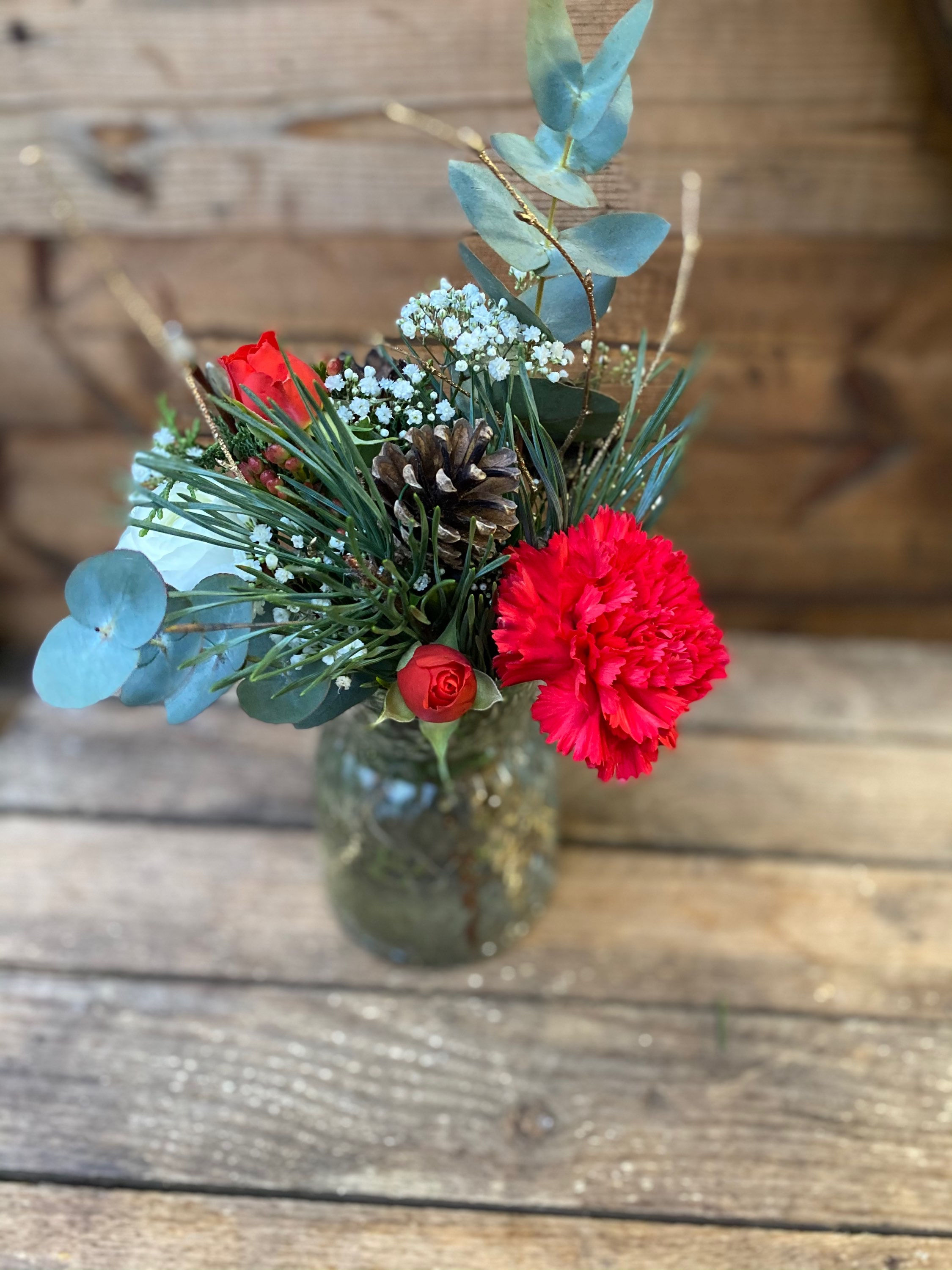 Festive posy 
