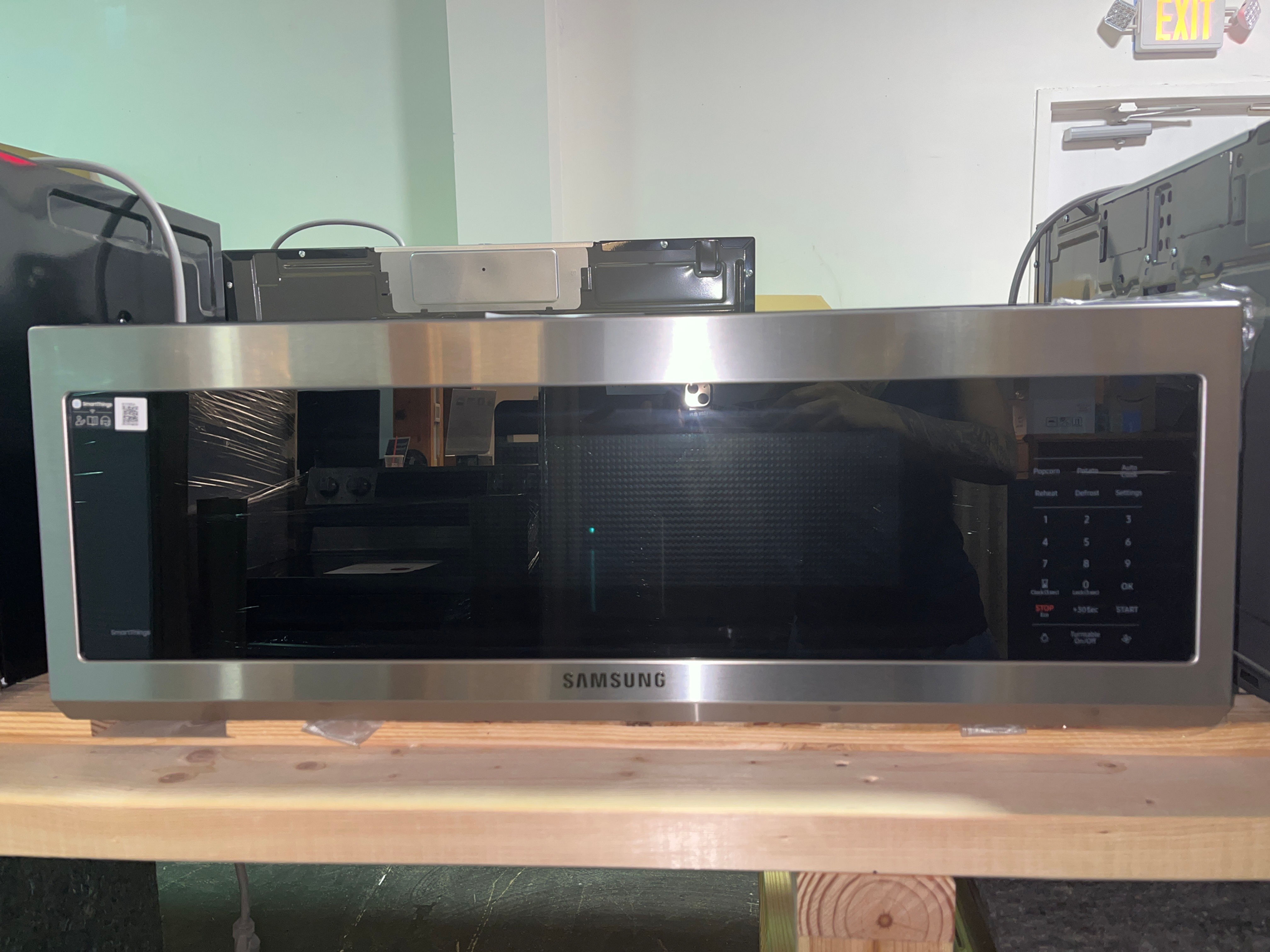 Samsung SlimFit Microwave 