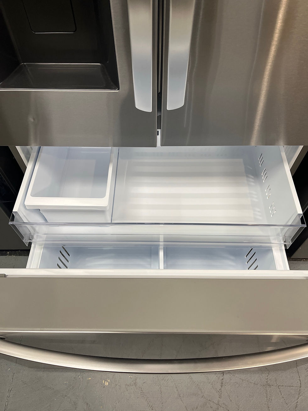 Thumbnail: LG 26cu ft Smart Counter Depth MAX French Door Refrigerator w/Dual Ice Makers