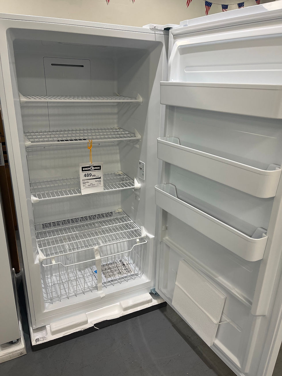 Thumbnail: GE Garage Ready 17.3 cu.ft. Frost Free Defrost Upright Freezer