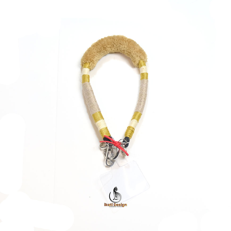 El Yapımı Kısa Makrome Askı - Şık ve Fonksiyonel