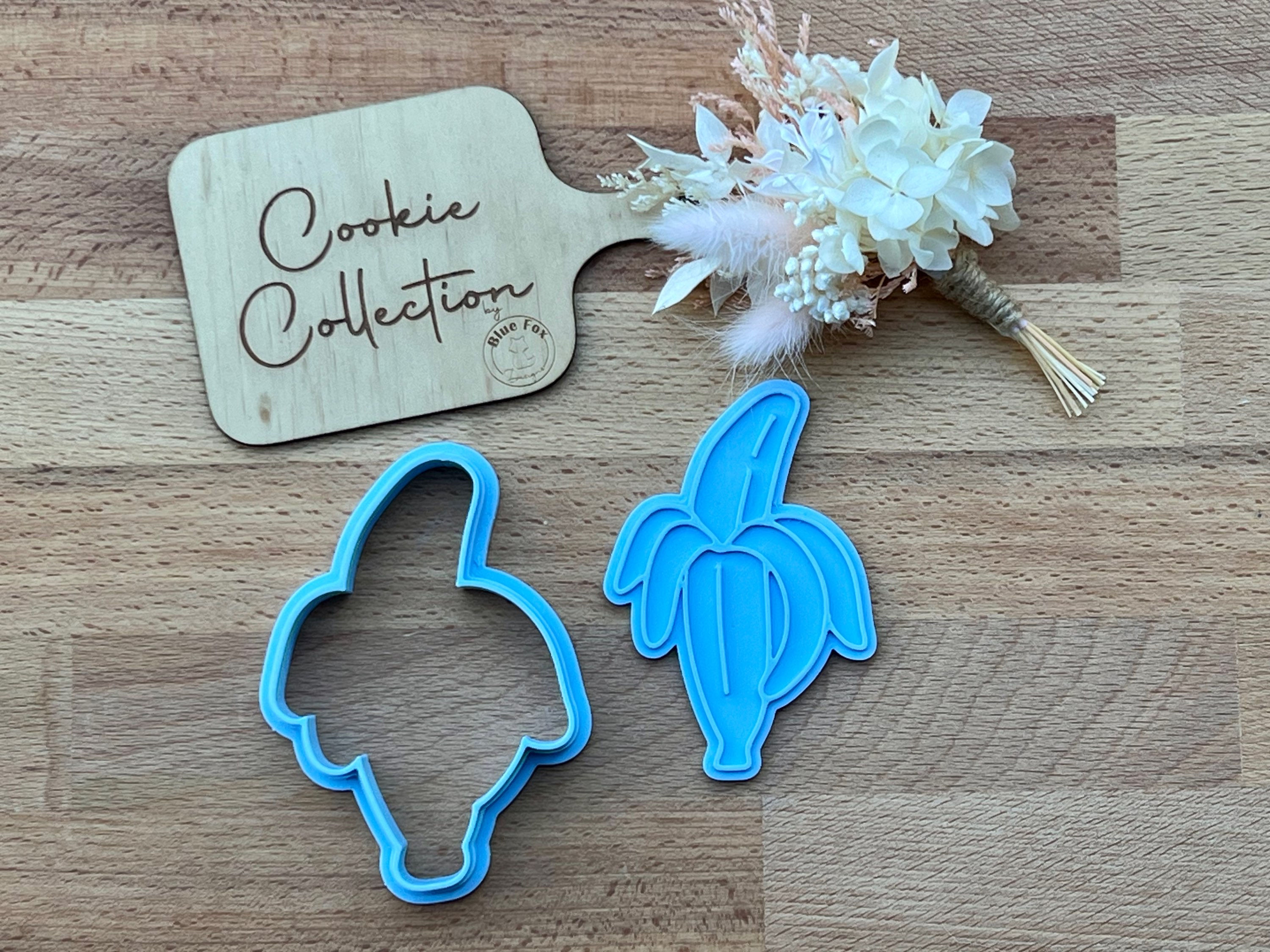 Banana (Half Peeled) Cookie Stamp and Cutter