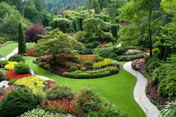 Discover Butchart Gardens, Brentwood Bay