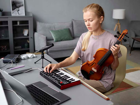 What to Expect from Your First Online Music Class