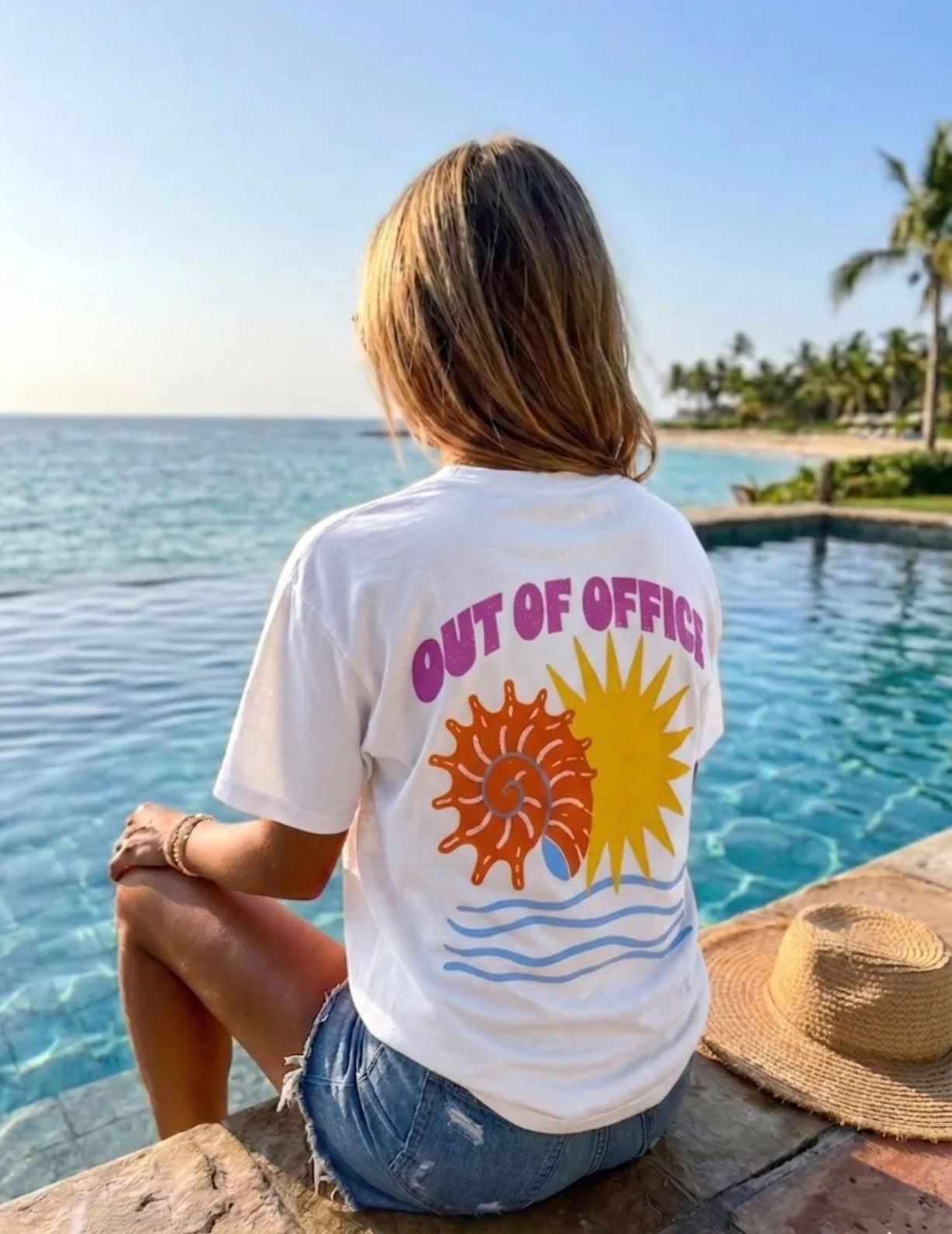 OUT OF OFFICE T-SHIRT G6030-491