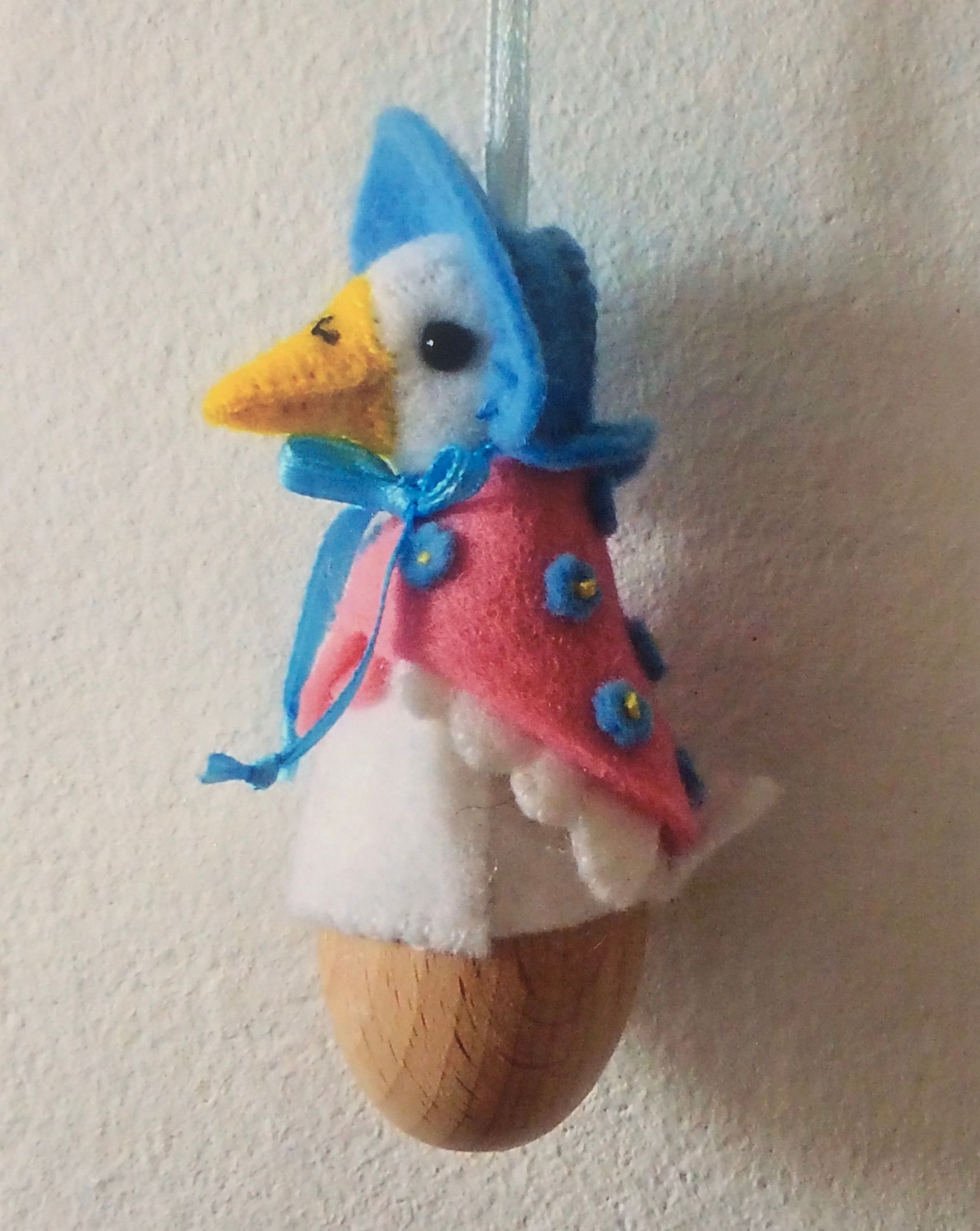 Paashanger Jozefien Kwebbeleend