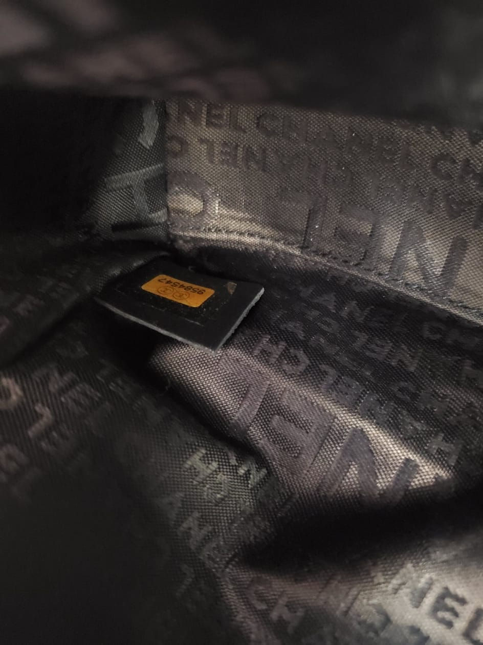 Thumbnail: Chanel Quilted Nubuck CC Bag