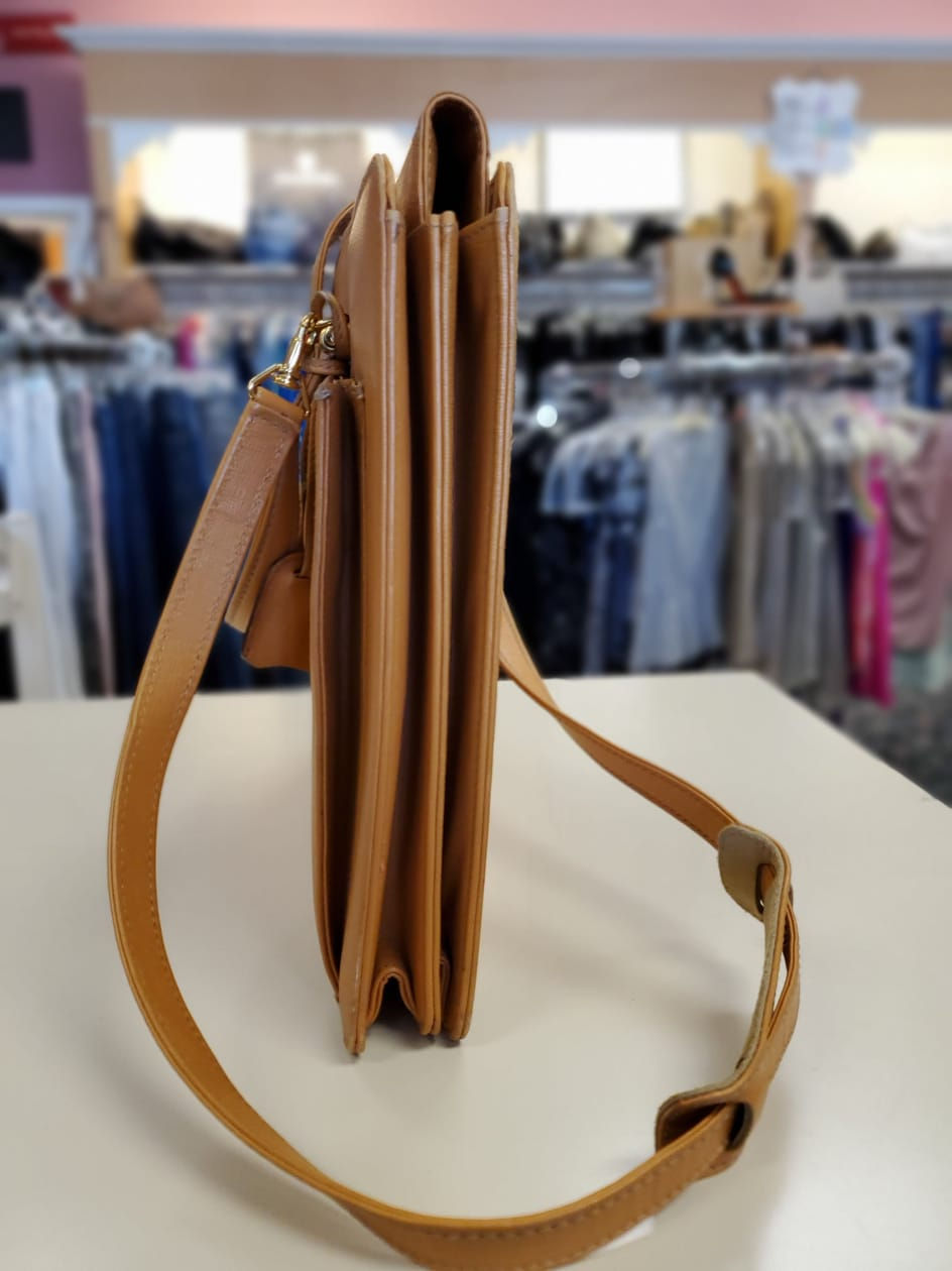 Thumbnail: Gucci Orange Briefcase