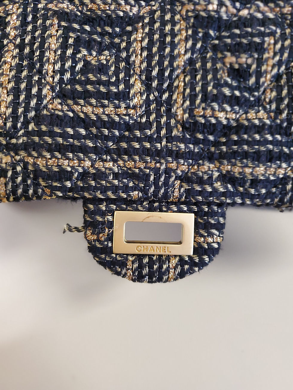 Thumbnail: Chanel Black & Gold Tweed Reissue Double Flap