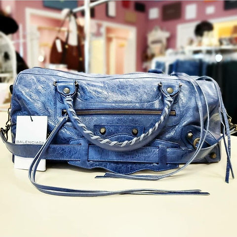 か*♪様 バレンシアガ CLASSIC MINI TWIGGY クラシックミニト Balenciaga Motocross Classic Mini Twiggy Bag | Worth Repeating