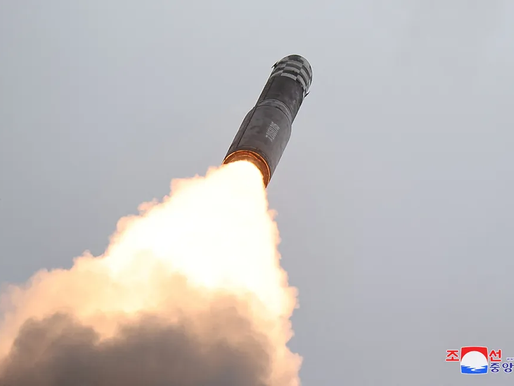 3° Guerra Mundial Será? Coreia do Norte lança míssil balístico intercontinental com recorde de altitude e duração de voo.