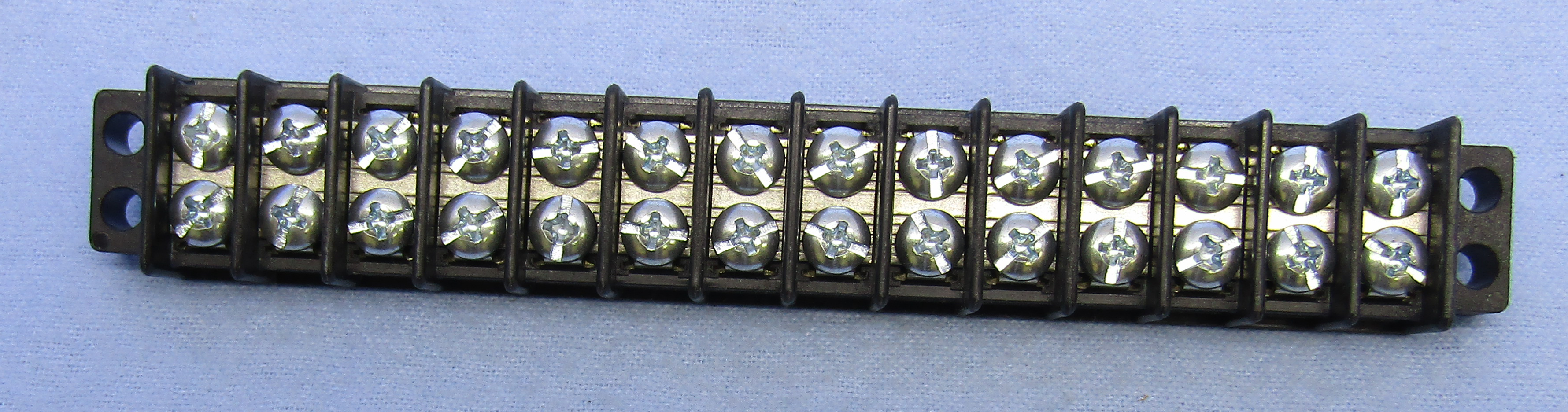 Barrier Strip-20 A/14 Pos.