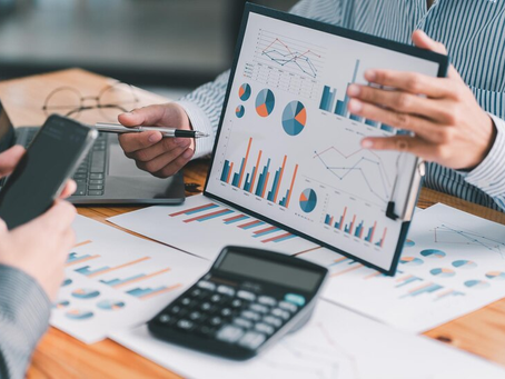 ¿Cómo Puede la Inteligencia Artificial Mejorar la Gestión de Riesgos en el Sector Financiero?