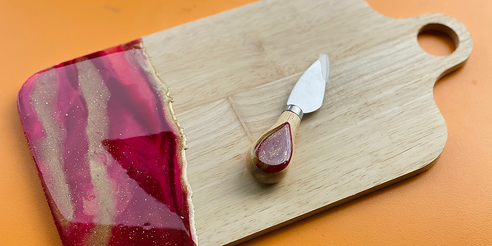 GOODNA - STUDIO - Learn to make a resin cheeseboard + knife!