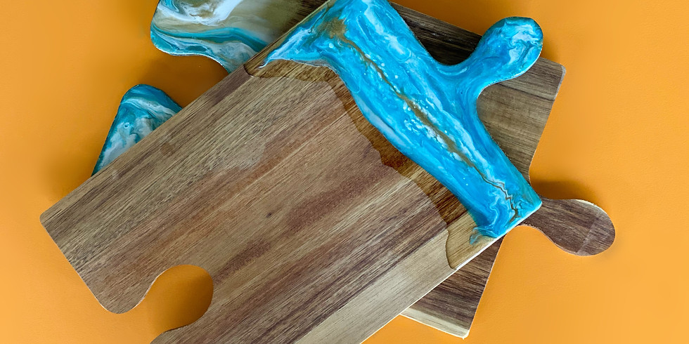 KENMORE - The Kenmore Tavern - Learn to make a resin 2 x Snack Trays with Wine Glass Holder