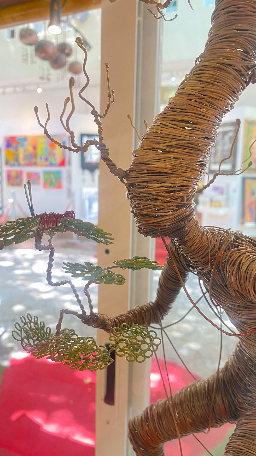 Thumbnail: “Renacer” -  wire sculpture - O. Rivera