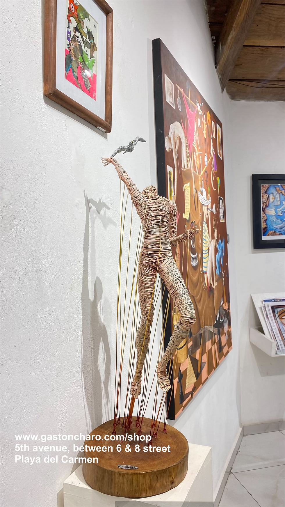 Thumbnail: “Deseo de volar” - wire sculptures / O. Rivera