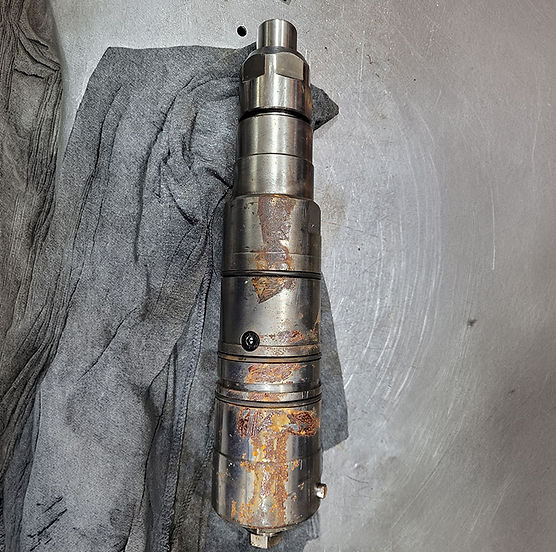 Wartsila-Injector-Before