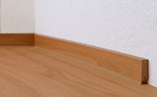 Massivsockel_Gummilippe_Bild.jpg