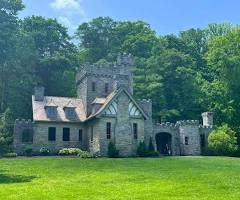 Hiking Series - Squire's Castle