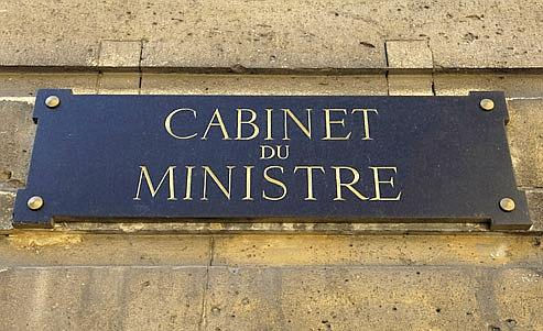 L'intitulé des ministères : une spécialité à part entière