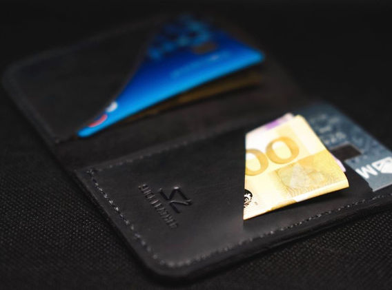 Slick Leather_Bifold Wallet_black.jpeg