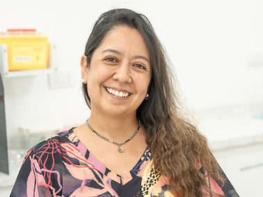 Dra.Daniela Valladares odontopediatra
