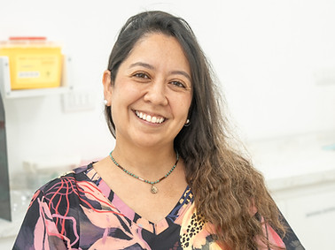 Dra.Daniela Valladares odontopediatra