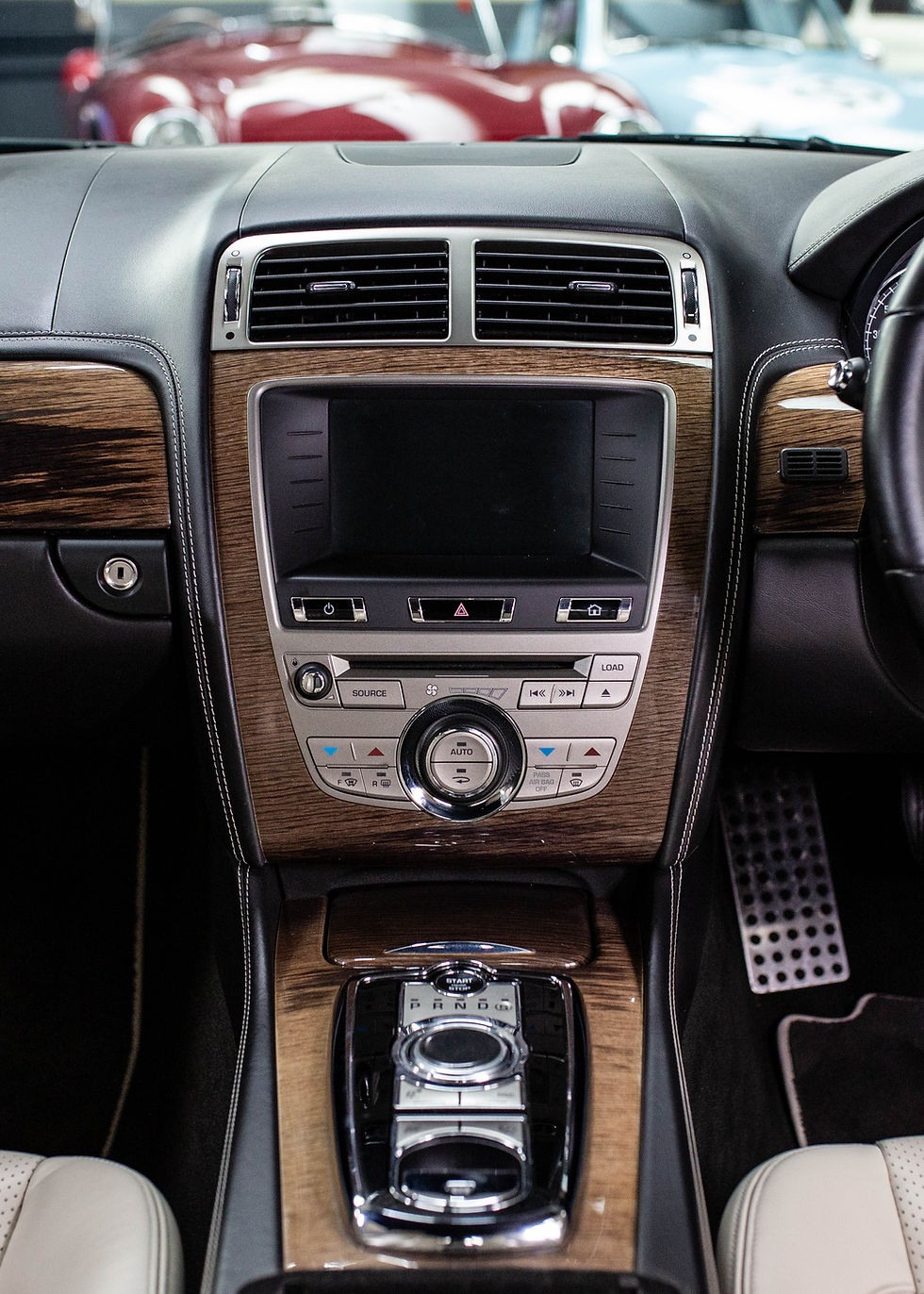 Thumbnail: 2010 Jaguar XKR 5.0 - Portfolio