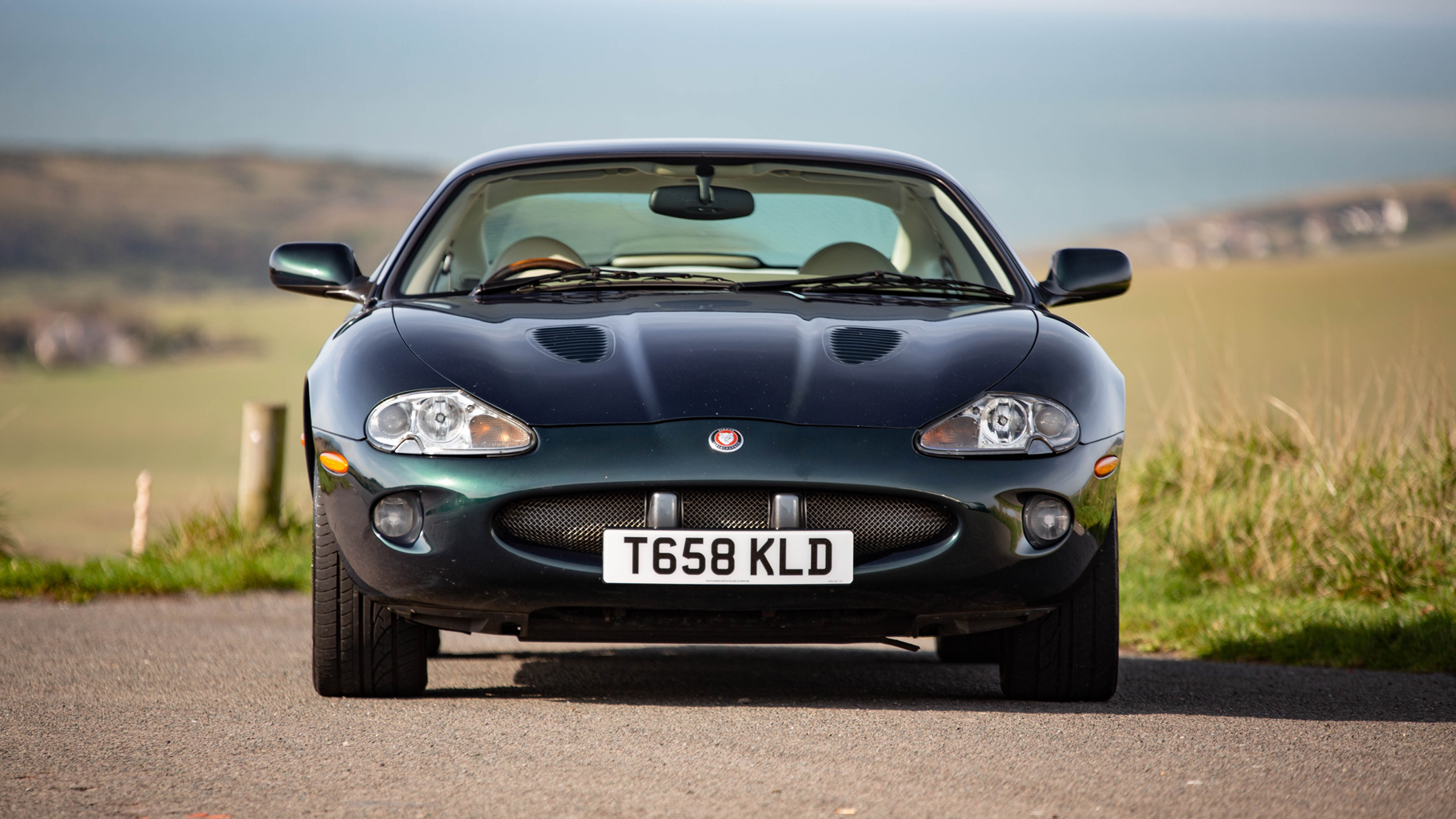 1999 Jaguar XKR 4.0L Supercharged