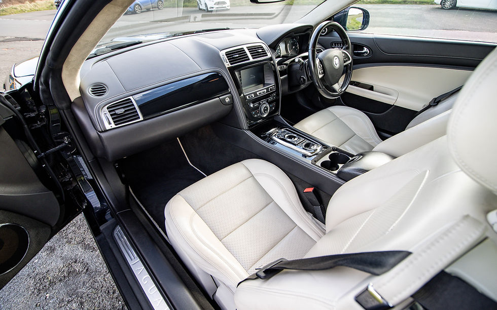 Thumbnail: 2012 Jaguar XKR 5.0