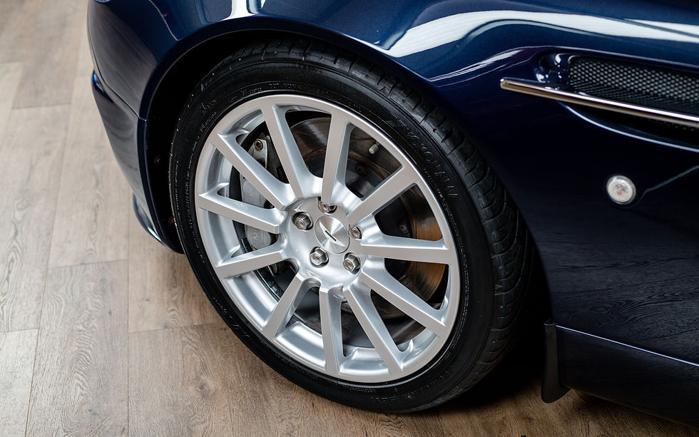 Thumbnail: 2005 Aston Martin Vanquish S