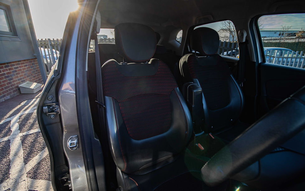 Thumbnail: 2015 Renault Captur - Automatic