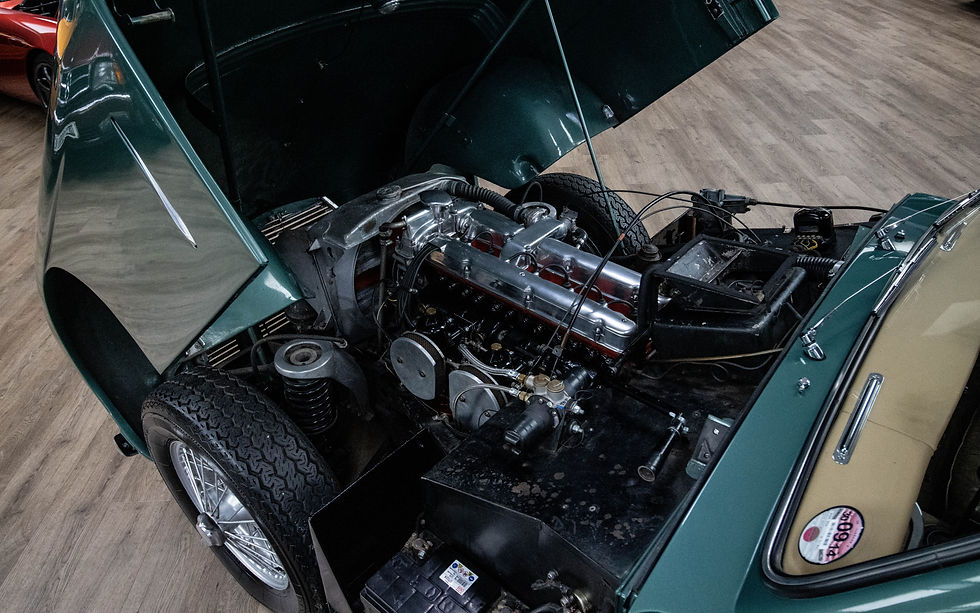 Thumbnail: 1954 Aston Martin DB2/4