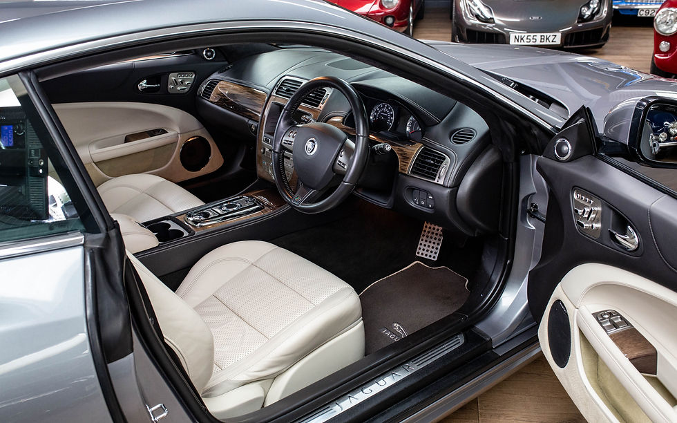 Thumbnail: 2010 Jaguar XKR 5.0 - Portfolio