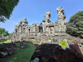 Exploring the Ancient Splendor of Phnom Bok in Siem Reap