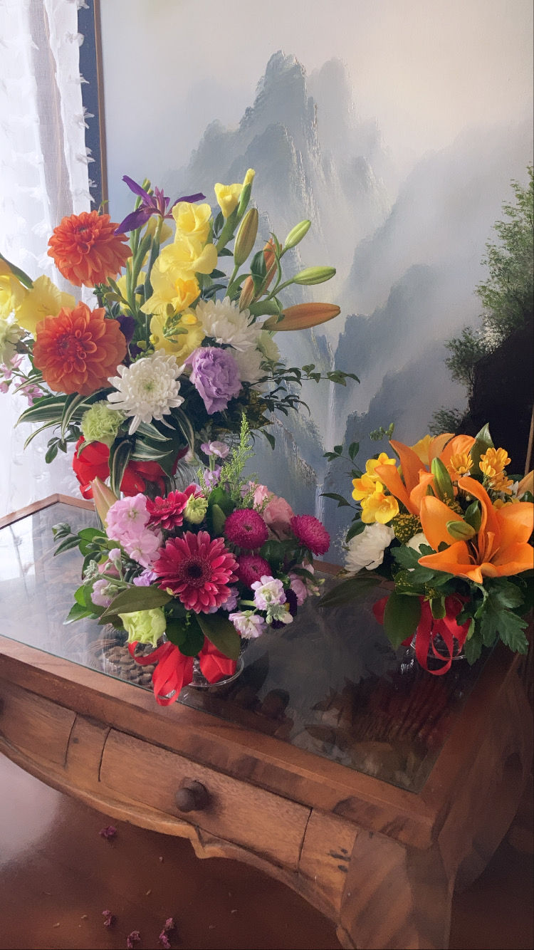 ORDER Flower Gifts in Newmarket Explore Options Pneuma