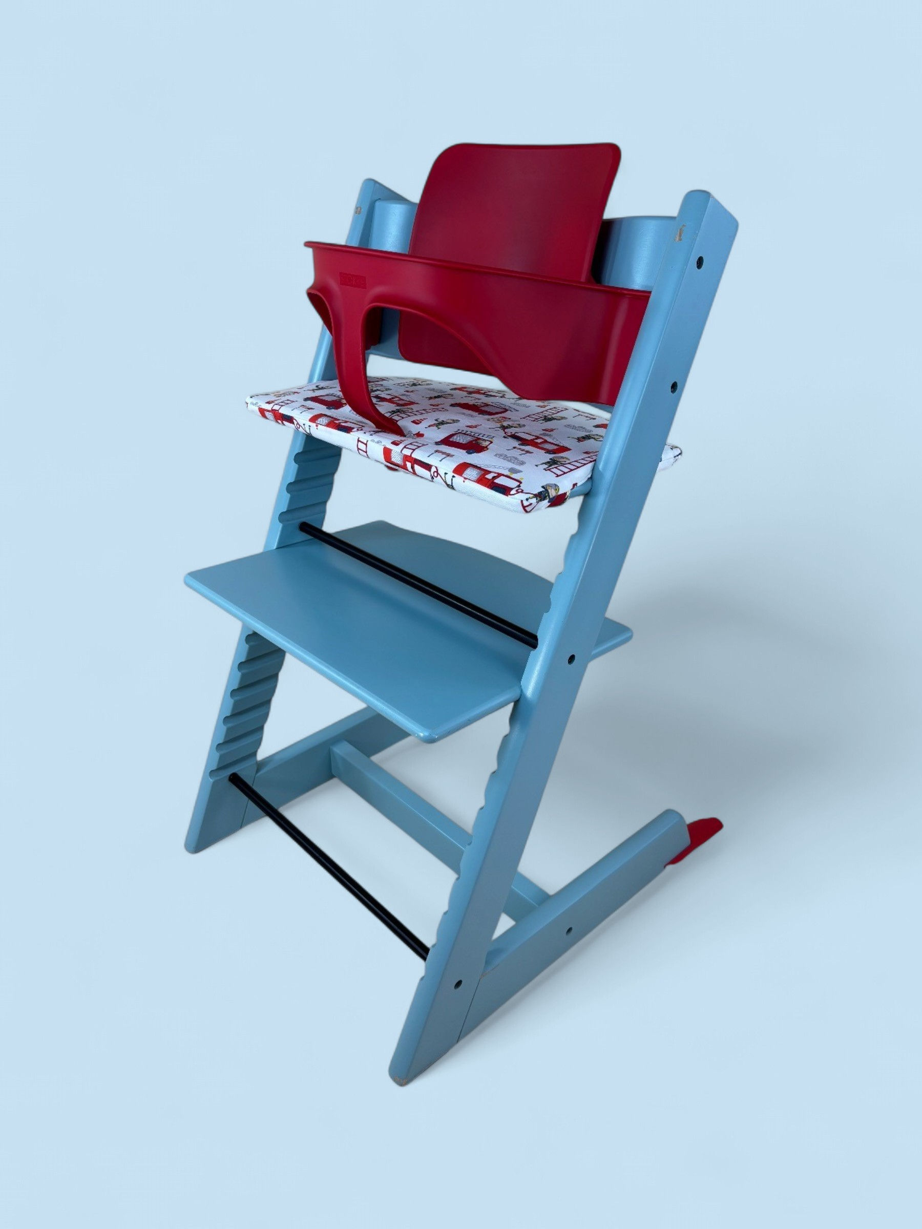 Stokke® Tripp Trapp inkl. Babyset & Kissen / Aqua Blue / guter Zustand