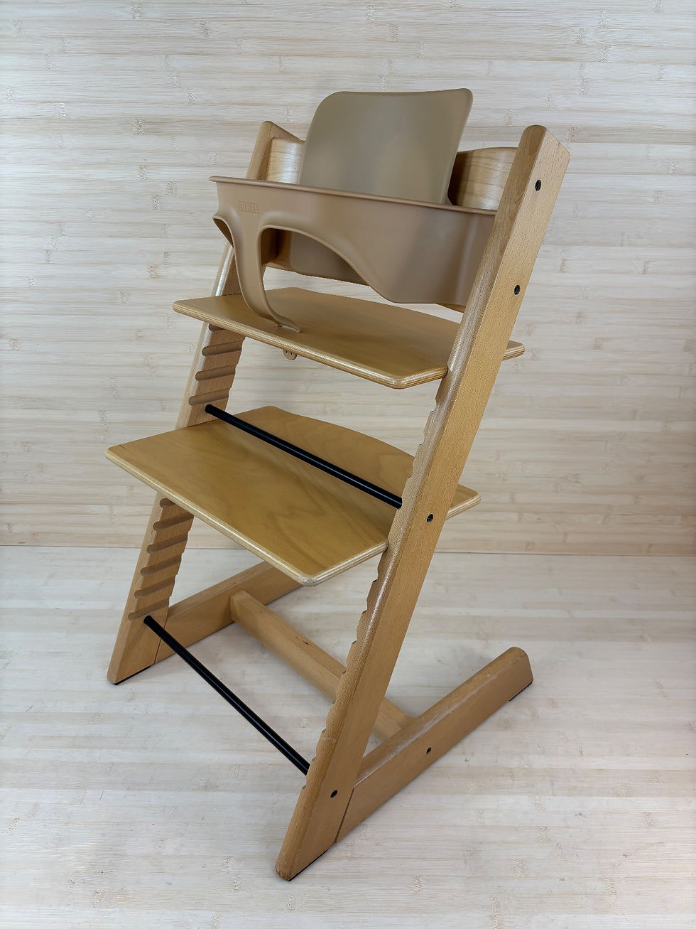 Miniaturbild: Stokke® Tripp Trapp inkl. Babyset & Kissen / Buche / guter Zustand