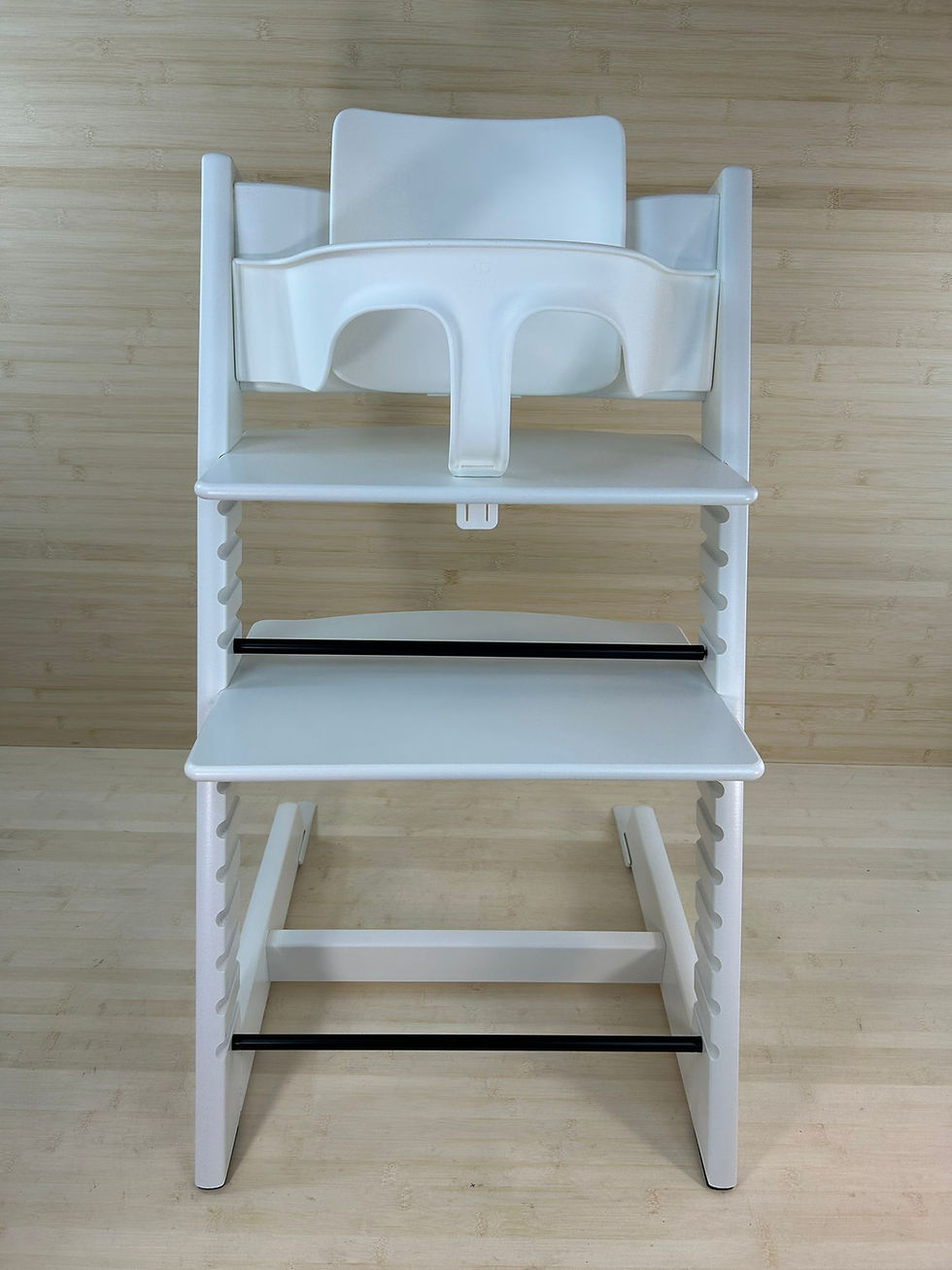 Miniaturbild: Stokke® Tripp Trapp inkl. Babyset & Kissen / Weiss / neu & originalverpackt