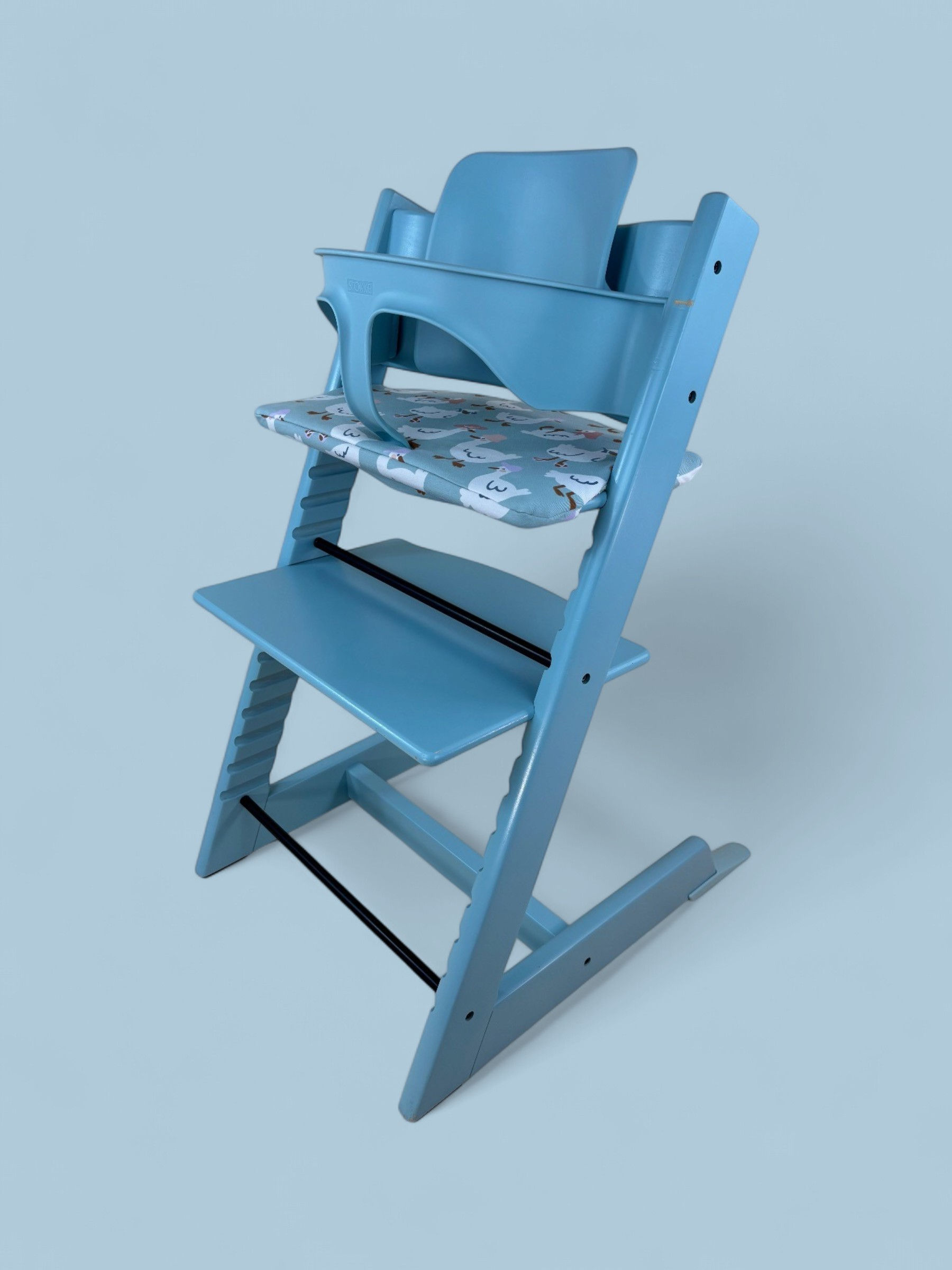Stokke® Tripp Trapp inkl. Babyset & Kissen / Aqua Blue / guter Zustand