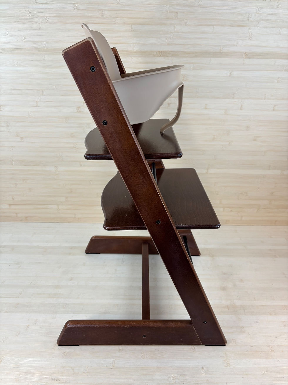 Miniaturbild: Stokke® Tripp Trapp inkl. Babyset & Kissen / Warm Brown / abgenutzter Zustand