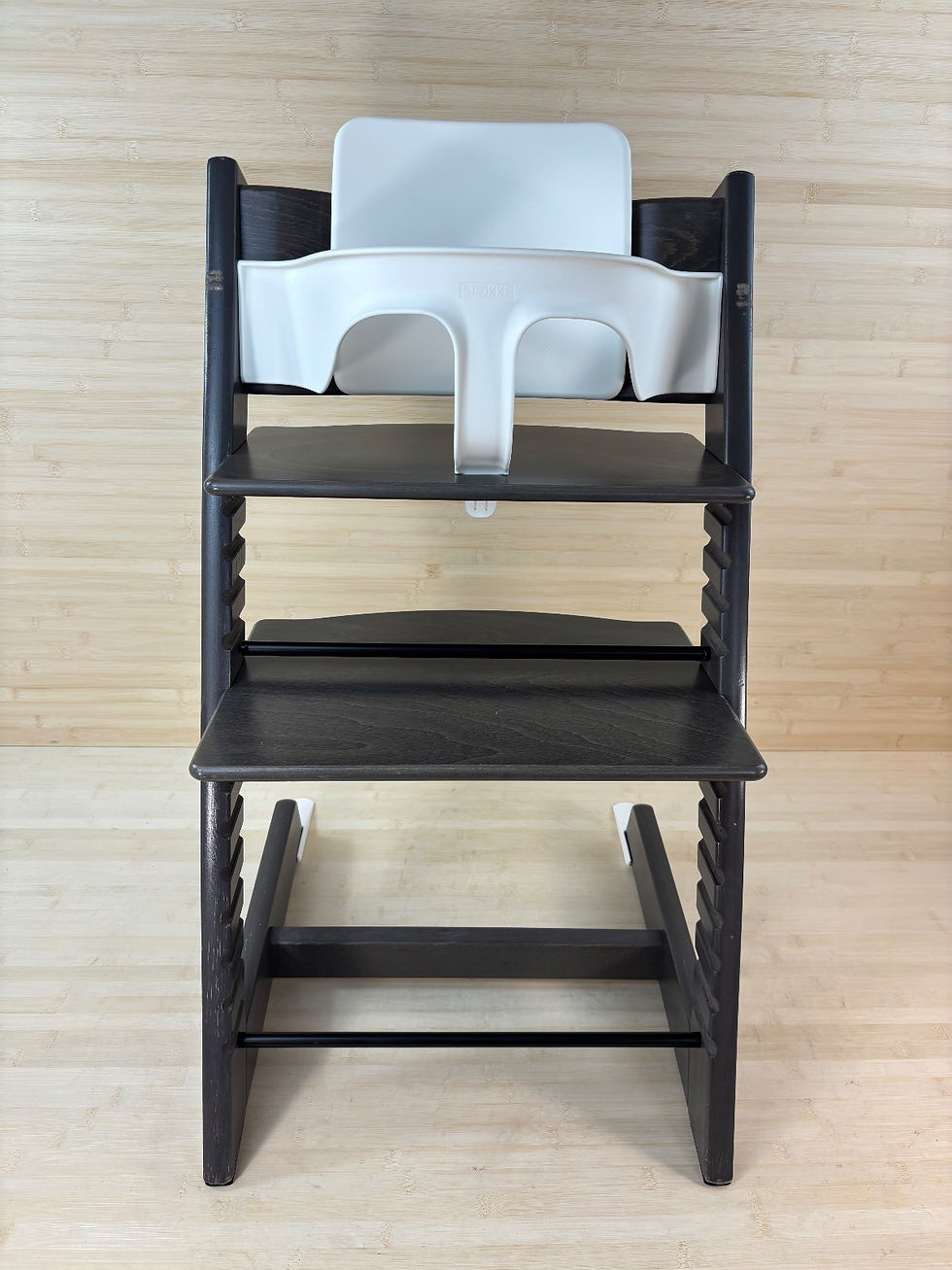 Miniaturbild: Stokke® Tripp Trapp inkl. Babyset & Kissen / Hazy Grey / abgenutzter Zustand