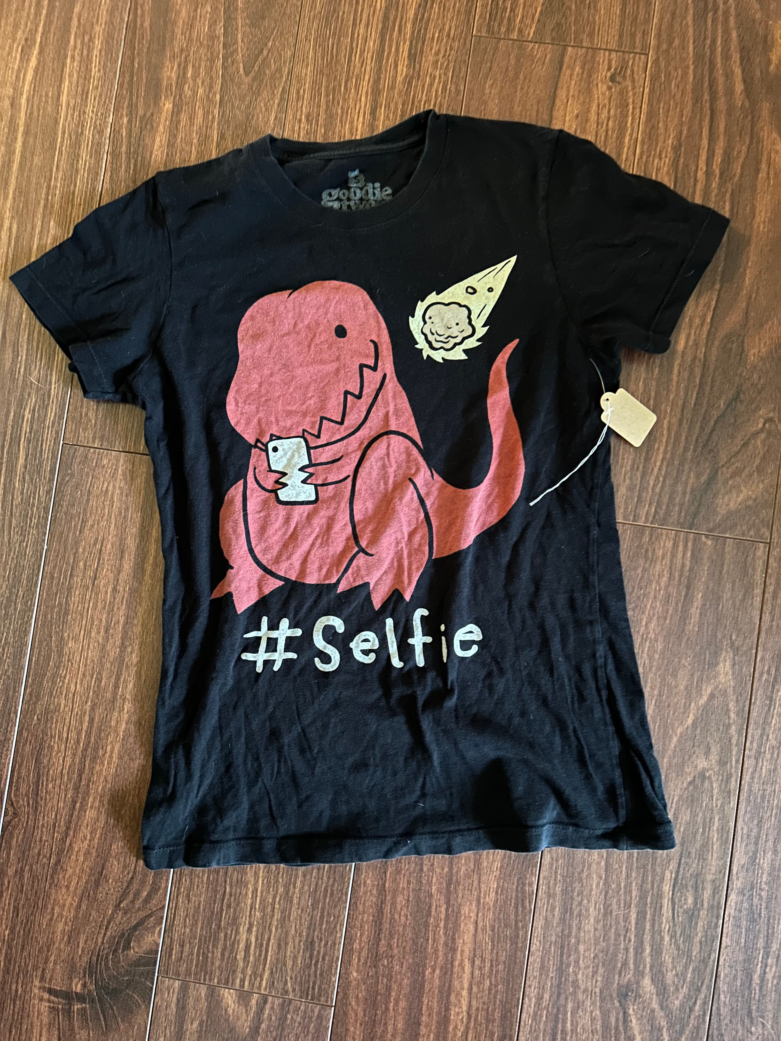 Dino t-shirt size small